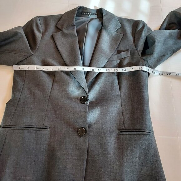 Theory Two Button Wool Blend Gray Blazer Size 8 - Picture 3 of 6